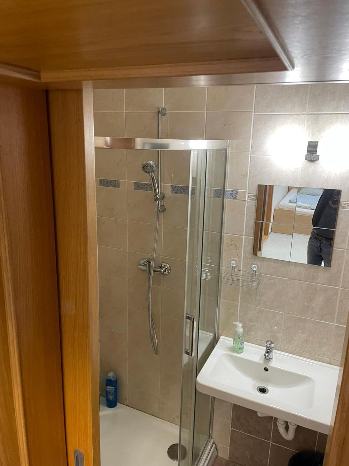 Apartmans V Arealu Vlnena Брно Экстерьер фото